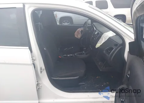 2013 Chrysler 200 Touring из США, поврежденный, VIN 1C3CCBBBXDN558305